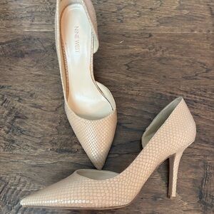 Nine West Women's Tan Pumps